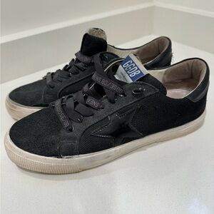 Golden Goose May Sneaker 39